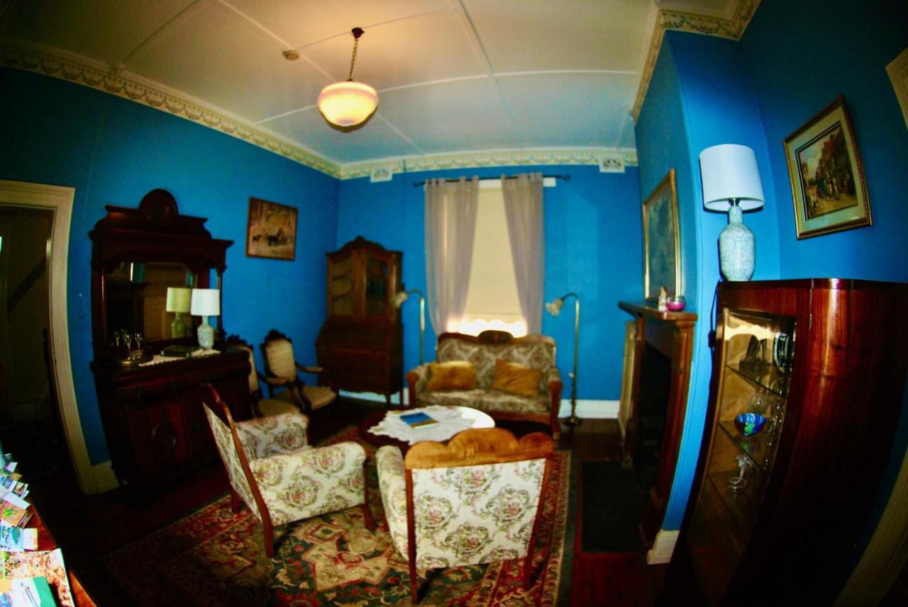 Historic Star Lodge And Station Masters House Narrandera Exterior foto